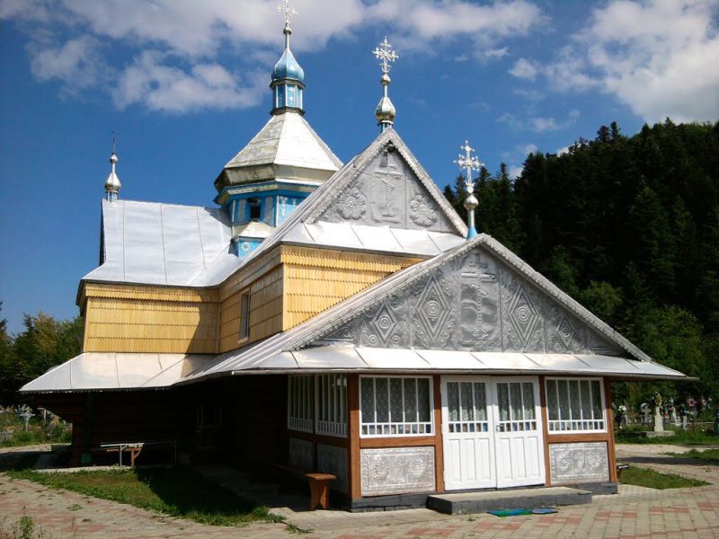 Церковь Успения Пресвятой Богородицы в селе Пистынь