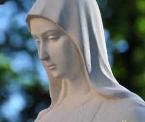 Monument to the Virgin Mary, Kiev