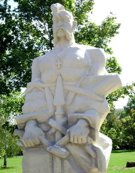  Monument to the Cossack Nikita Galagan, Chigirin 