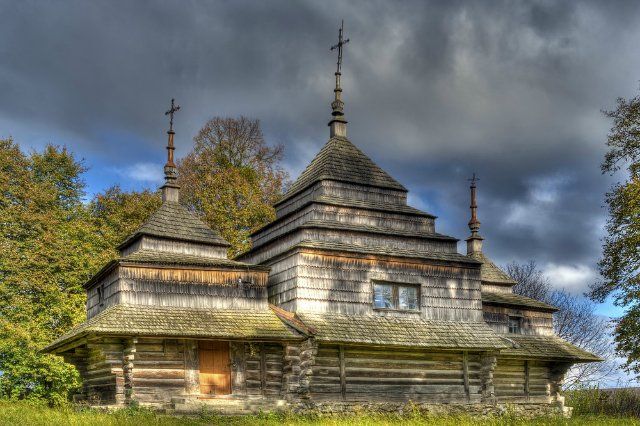  Церква Св. Василя в селі Черче 