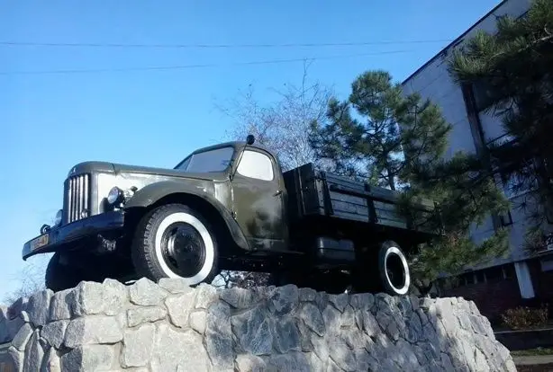 Памятник автомобилистам, Бердянск