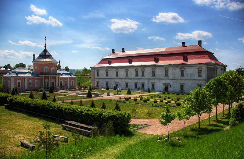 Zolochiv Castle, Zolochiv
