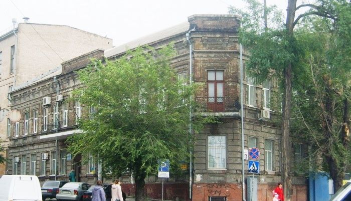  Pevsner's Profitable House, Zaporozhye 
