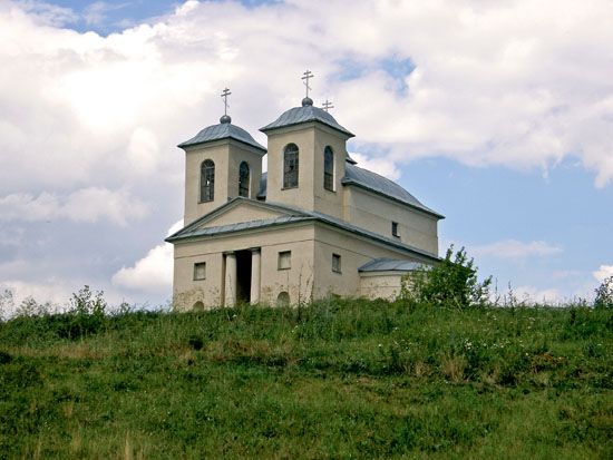 Церковь Св. Александры в Яблоновке