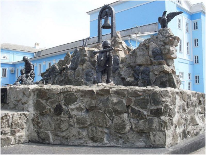 Monument to Afghan soldiers in the town of Chasov Yar