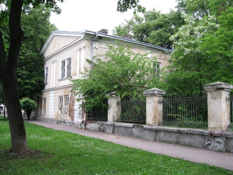  Замок Потоцьких, Івано-Франківськ 