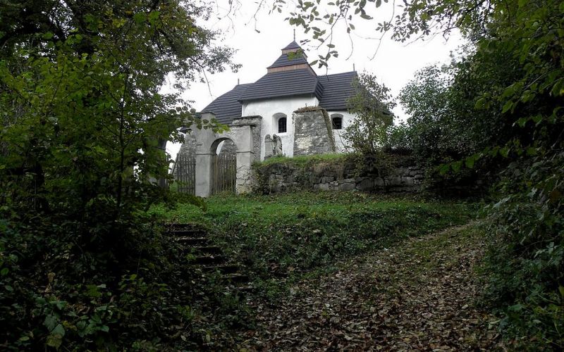 Николаевская церковь, Чесники