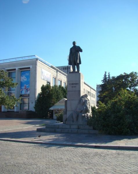  Monument to Taras Shevchenko, Cherkasy 