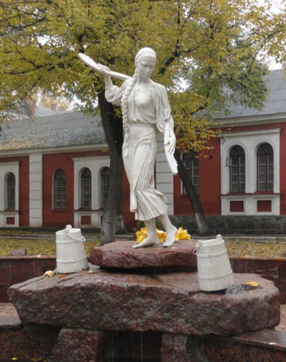  Fountain Monument Natalka Poltavka 