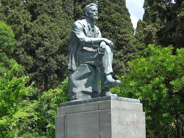 Monument to Chekhov