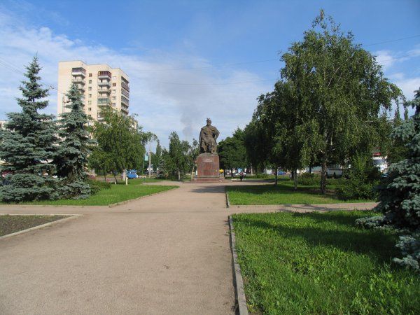  Bogdan Khmelnitsky Square, Kirovograd 