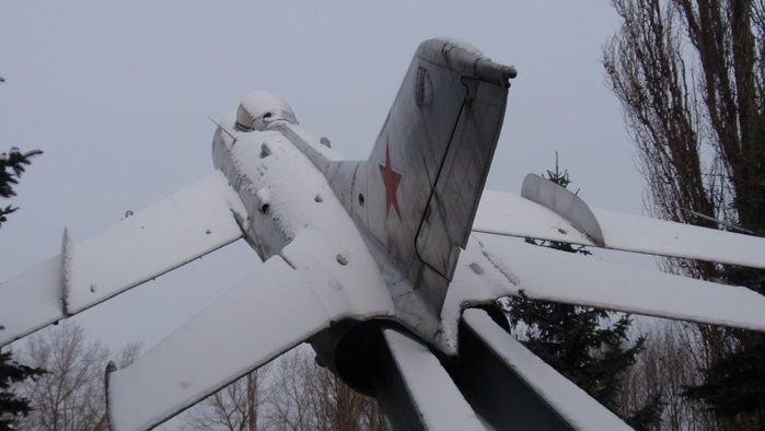 Monument to the Fighter aviation regiment of air defense, Aviatorsky 