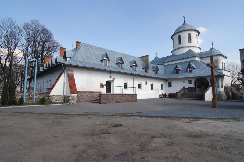 Свято-Преображенский (Францисканский) монастырь в Городке