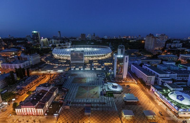 Trinity Square, Kiev