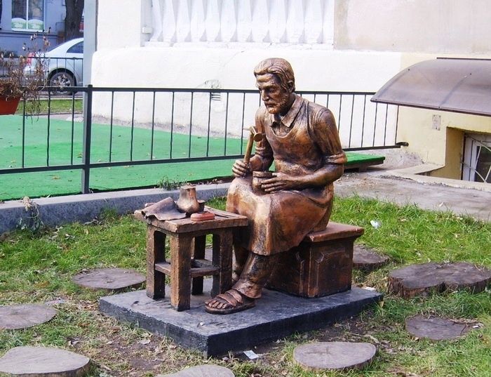 Памятник сапожнику, Запорожье