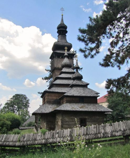  Church of the Archangel Michael, Uzhgorod 