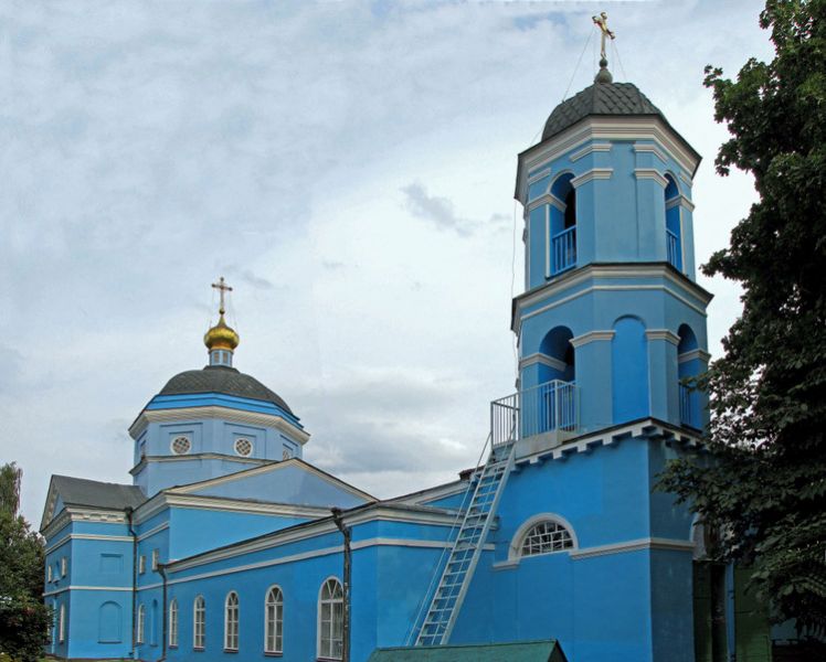 Церковь Архангела Михаила , Пересечная