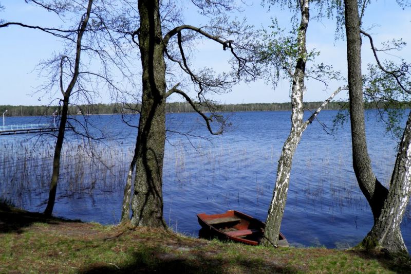 Sandy Lake, Melniki