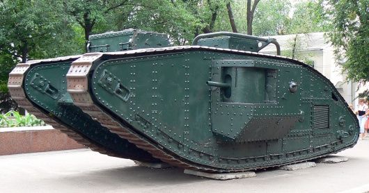 Monument British tank Mk.V