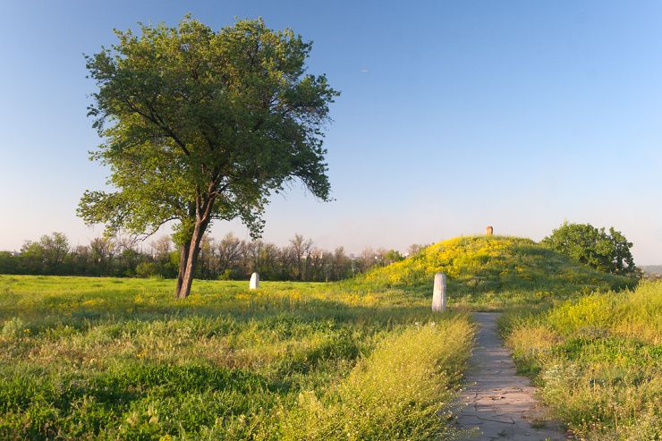  Mounds of Khortitsa, Zaporozhye 