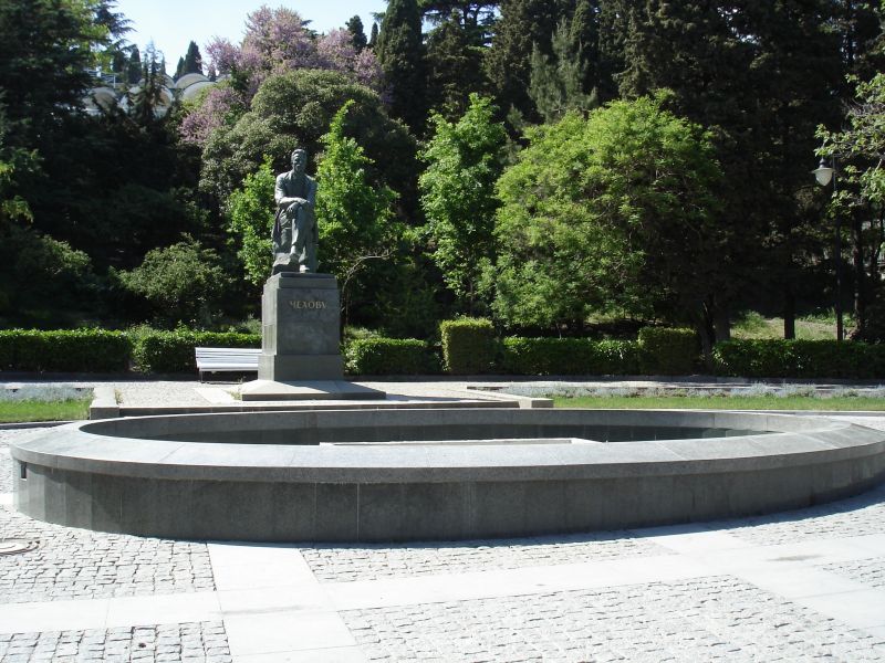 Monument to Chekhov