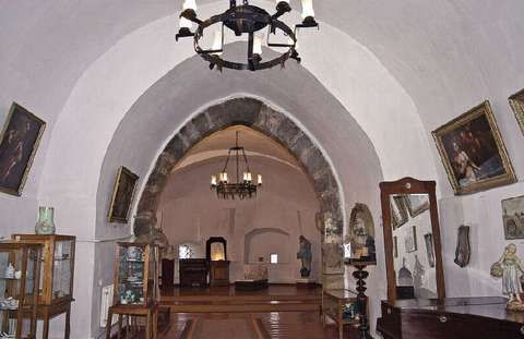  Museum of the Book (Lutsk Tower) 