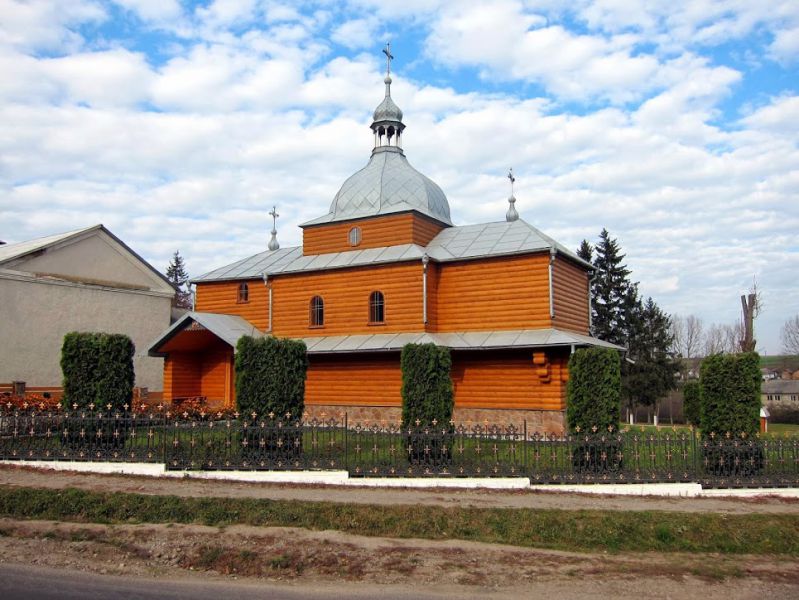  Церква Св. Параскеви, Крогулець 