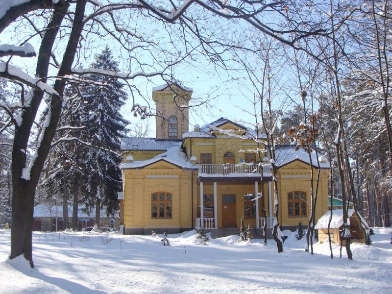 Уварівський будинок, Ворзель