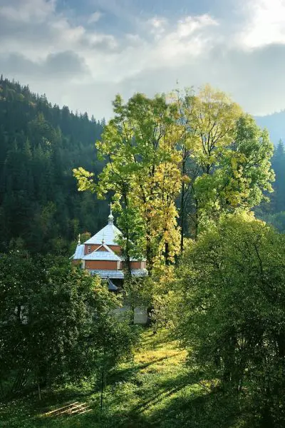 Церковь Св. Дмитрия, Татаров