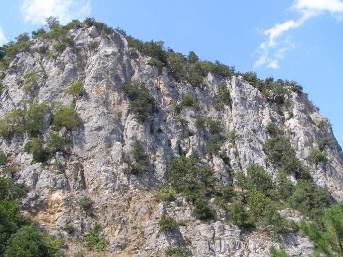 Ai-Nikola Mountain