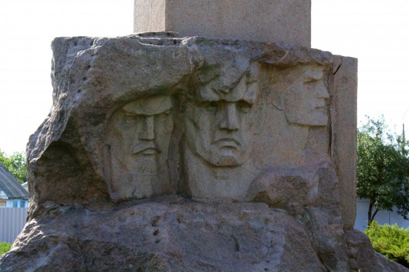 Memorial to the Sorrowing Mother, Nikolaev