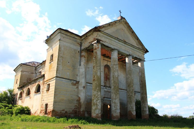 Доминиканский костел, Невирков