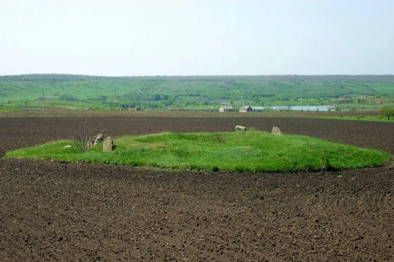 Южнобужский кромлех