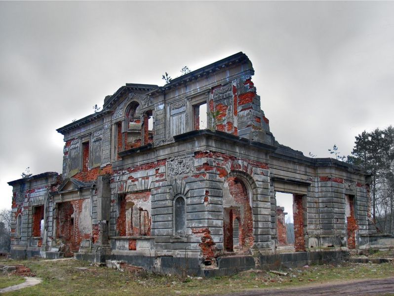  Ruins of the Tereshchenko Palace, Denisi 