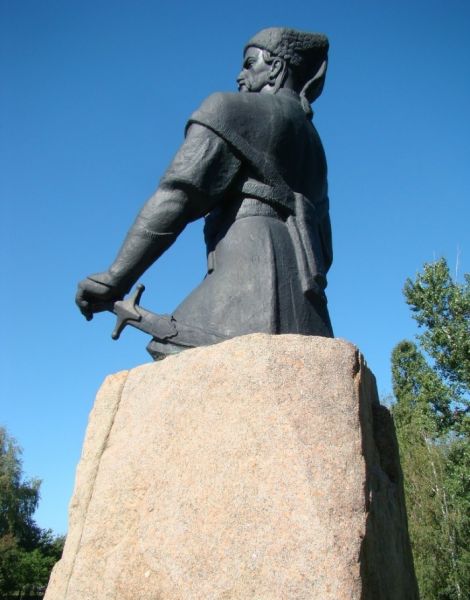  Пам'ятник Максиму Залізняку, Медведівка 
