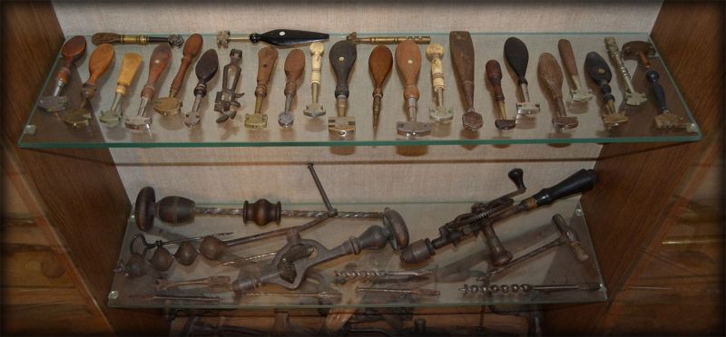 Музей старовинного інструменту« Ремісничий двір »