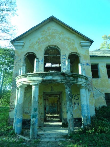 Vilgov's Manor, Goluby