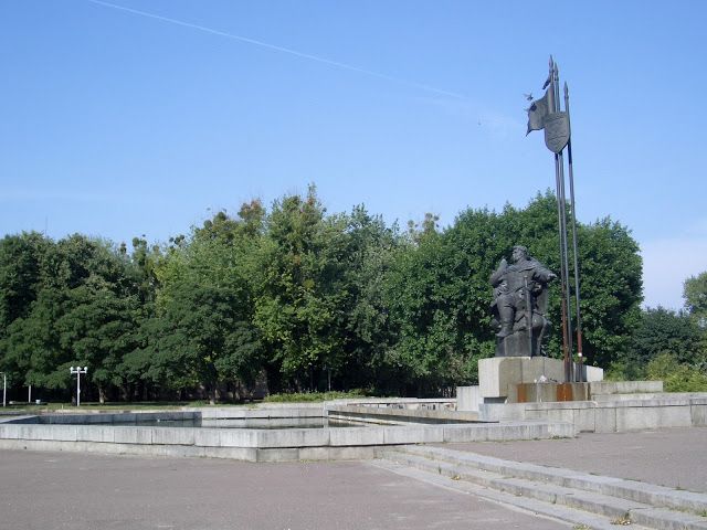 Monument to Boyan, Cherkassy