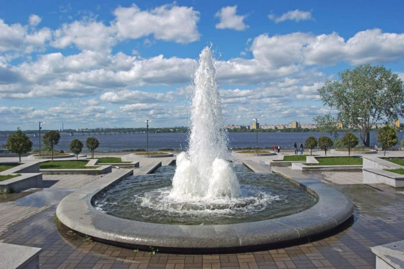 Observation platform in Shevchenko park