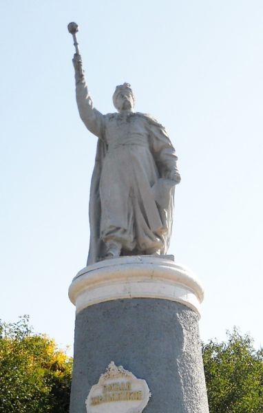  Monument to Bogdan Khmelnitsky, Melitopol 