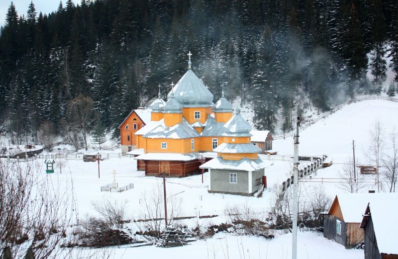 Церковь Св. Василия, Яблоница