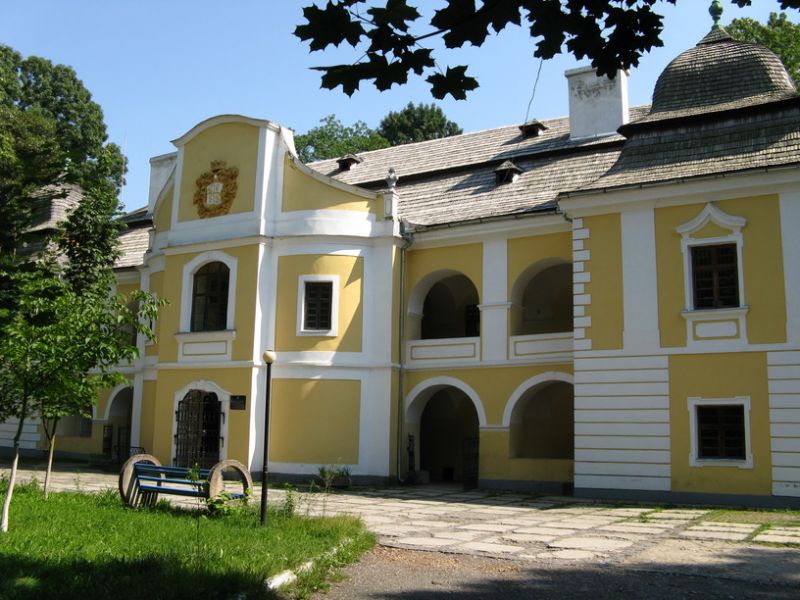Pereni Palace