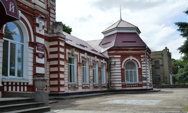 Women's Gymnasium Building, Smila