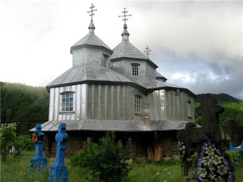 Церковь Святого Василия, Подзахаричи