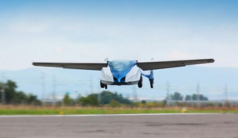 Flying car Aeromobil 2.5