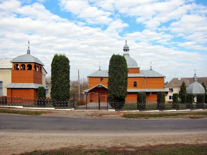 Церковь Св. Параскевы, Крогулец