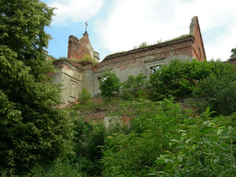  Монастир і костел кармелітів, Кисилин 