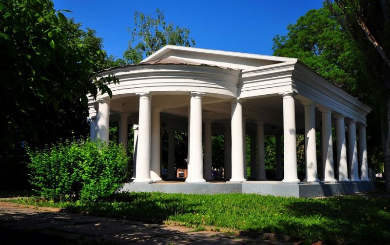 Rotunda of the Chess Club