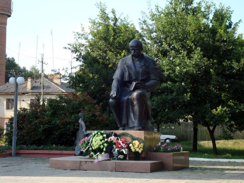 Пам'ятник Шевченку, Борщів