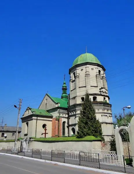 Троицкая церковь в Олеско